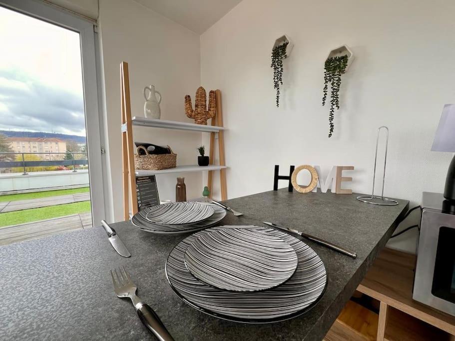 Apartment 2 Prsn / Proche Gare-viotte / Garage Prive Besançon