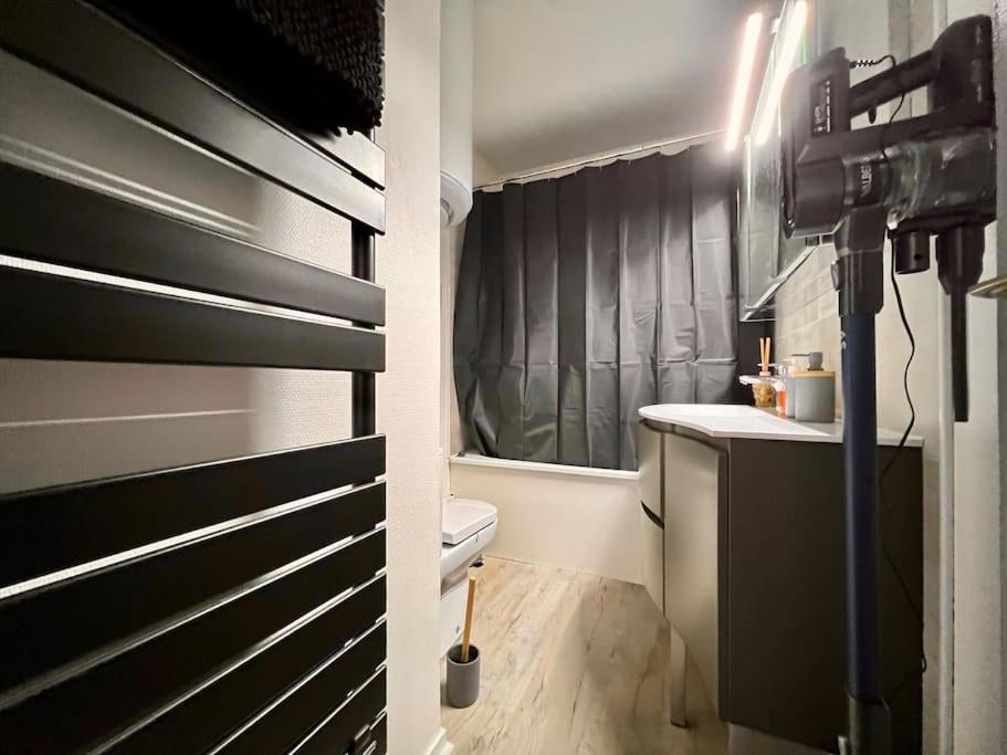 Apartment 2 Prsn / Proche Gare-viotte / Garage Prive