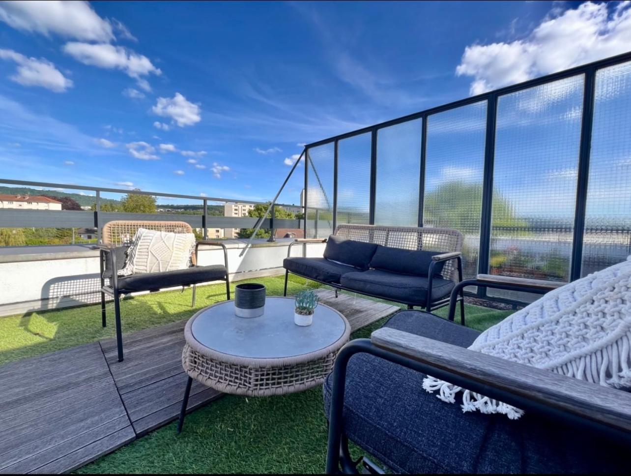Apartment 2 Prsn / Proche Gare-viotte / Garage Prive *